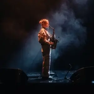 Laura Misch - Lithic [Live at the Barbican]